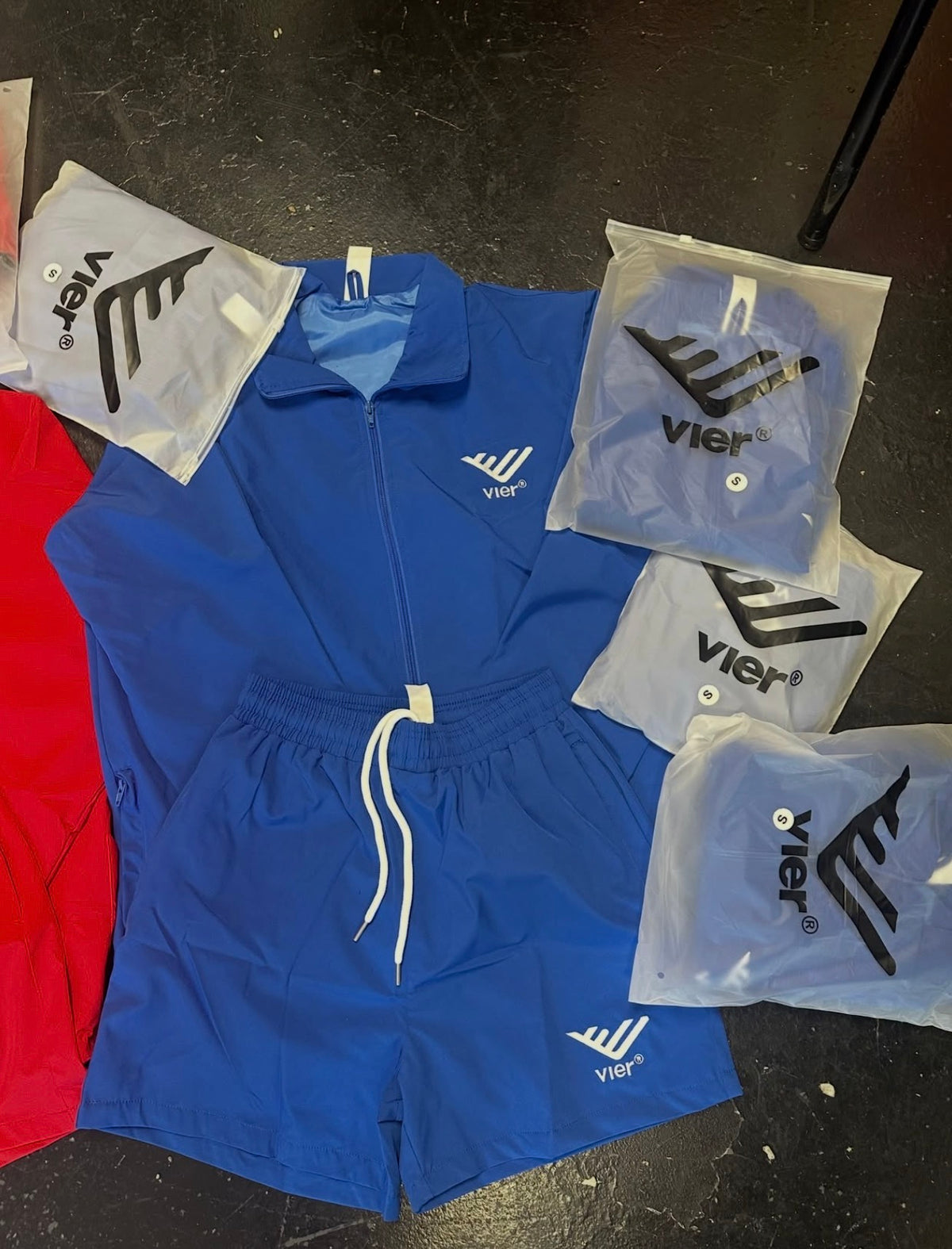 Vier Sets